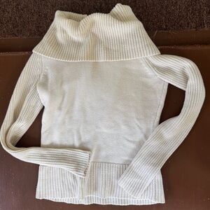 Ralph Lauren Cream TurtleNeck Sweater - Women’s PXS